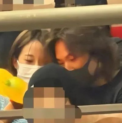 "둘이 왜 이렇게 자연스러워?" 대성 허영지 콘서트 현장