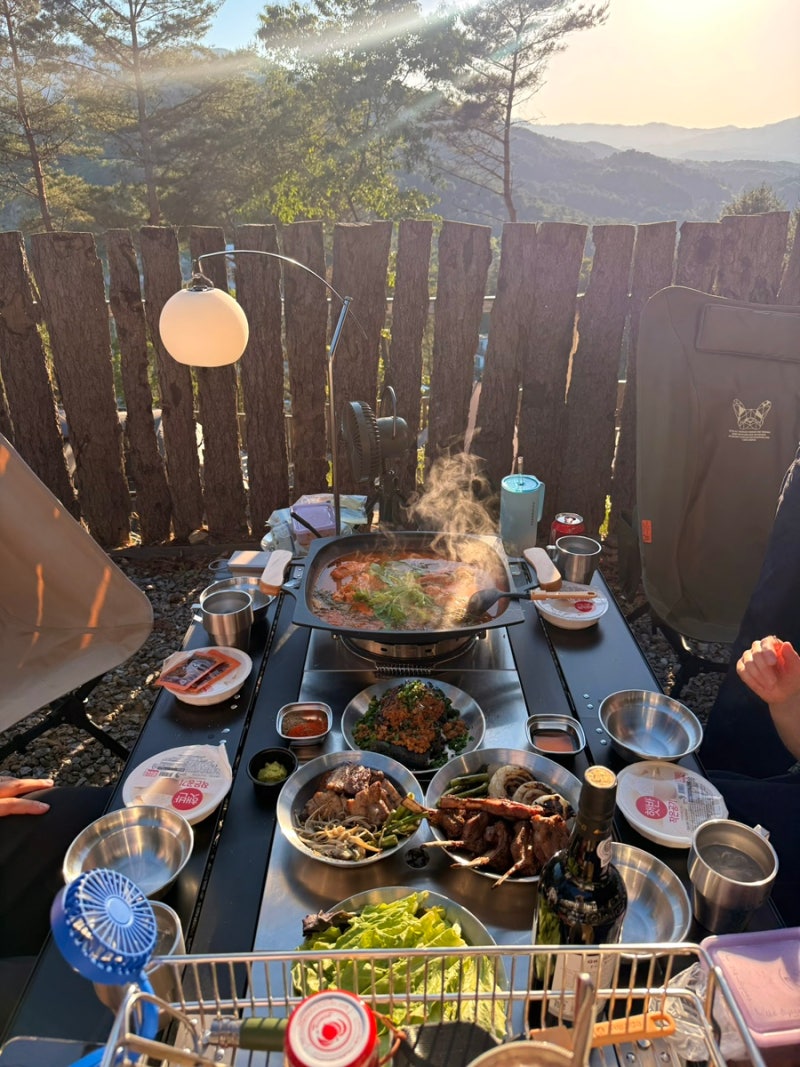 캠핑 요리 레시피 추천 (강민경 안키모 김밥, 프랜치랙, 브리치즈토마토콩피, 차돌육회쌈 등....