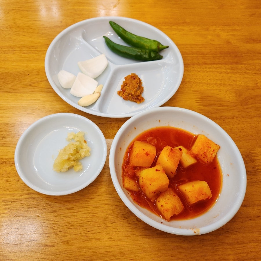 산더미 미성돼지국밥 인천루원시티점 사진 5