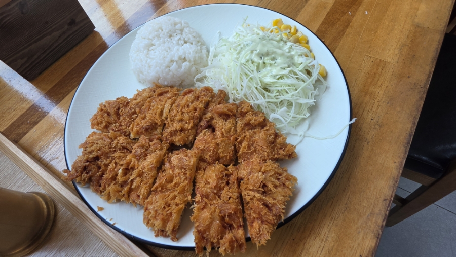 수타생왕돈까스 사진 1