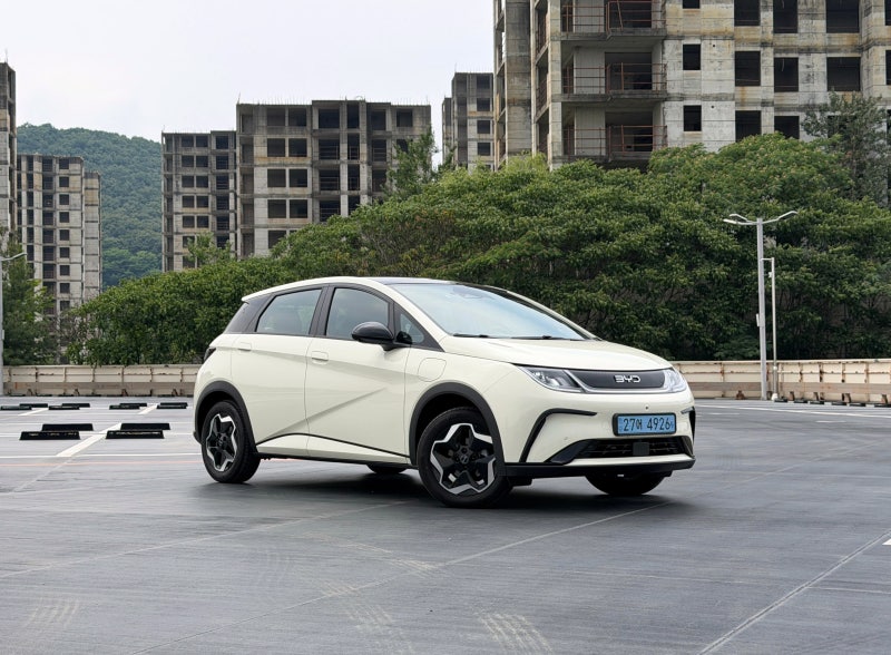 BYD 돌핀 시승기_가격만 저렴한 줄 알았는데, 직접 타보니 가격도 저렴한 전기차였네.