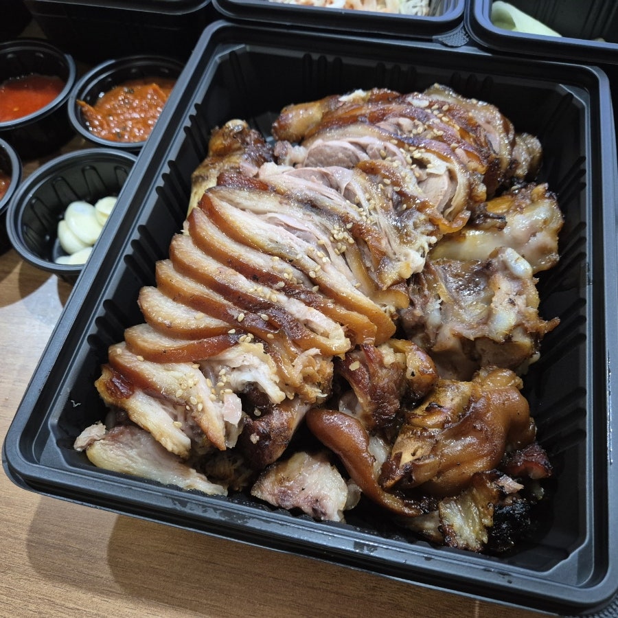 깐깐한족발 일곡점 사진 3