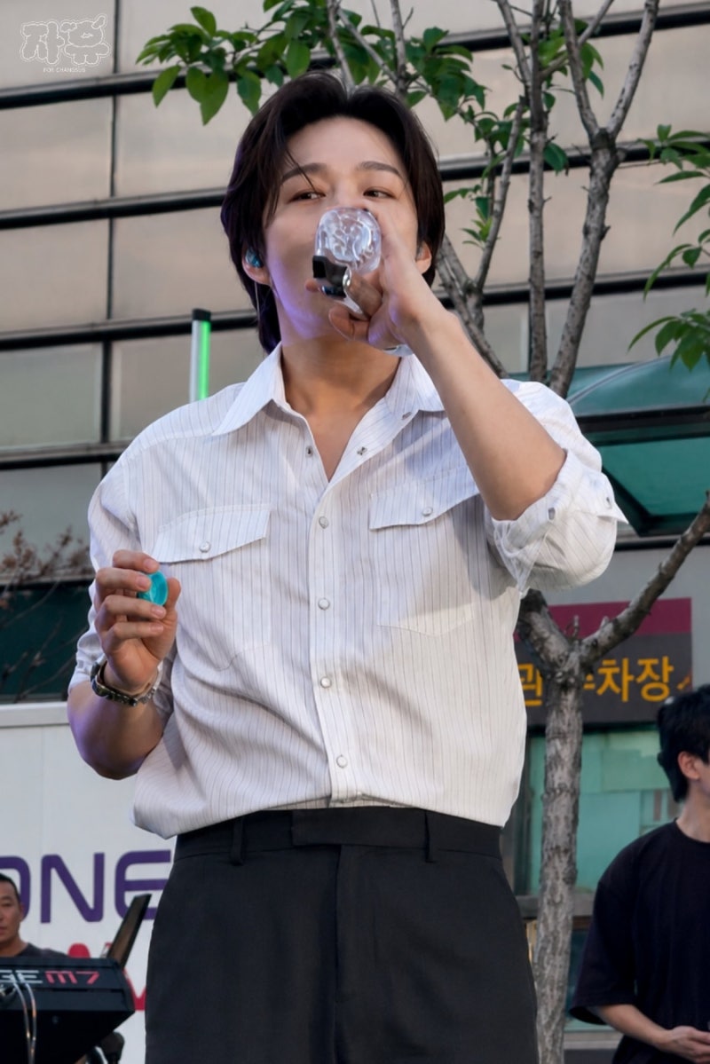 이창섭 잇츠라이브 '머리 기르는 이유 알고보니 .. ' 10년전 리즈사진 비교