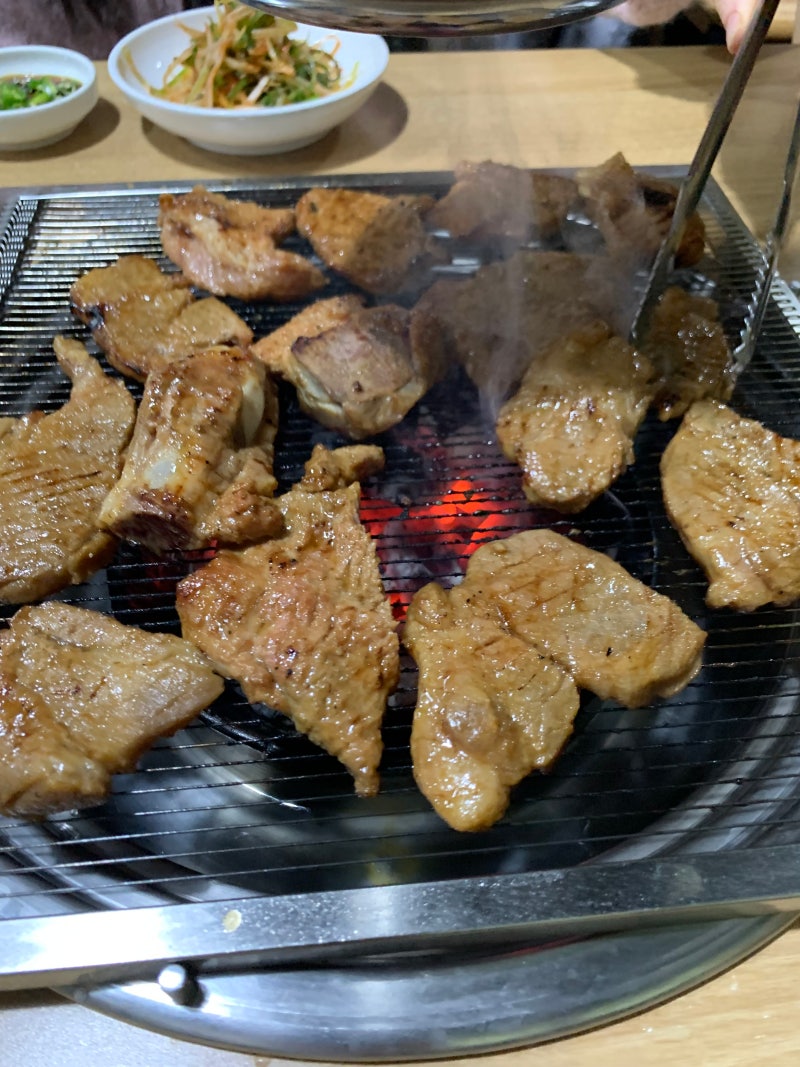 청주 율량동 맛집 가족들이 먼저 가자고 하는 단골 갈비집 정겨운수제숯불갈비