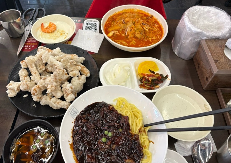 홍콩반점0410 관악구청점 사진 1