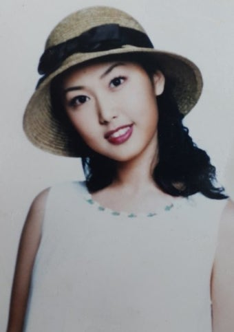 "압구정 데이트 사진까지 포착됐는데... 신혜성과 결별 후 세 아이 엄마가 된 원조 요정의 근....