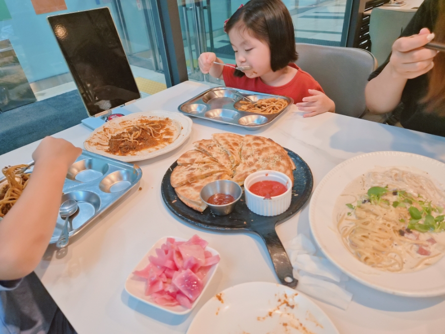 어글리스토브 상봉점 사진 2