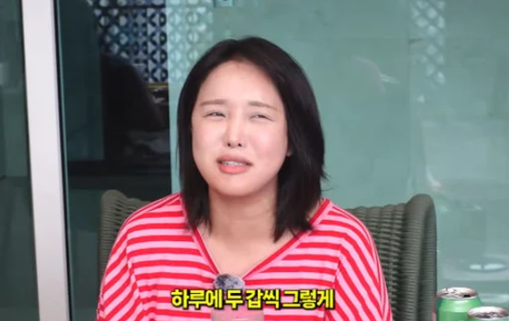 "임신 전 하루 두 갑 피웠다" 랄랄, 쓰레기 같던 과거 청산하고 '수녀' 소리 듣는 이유