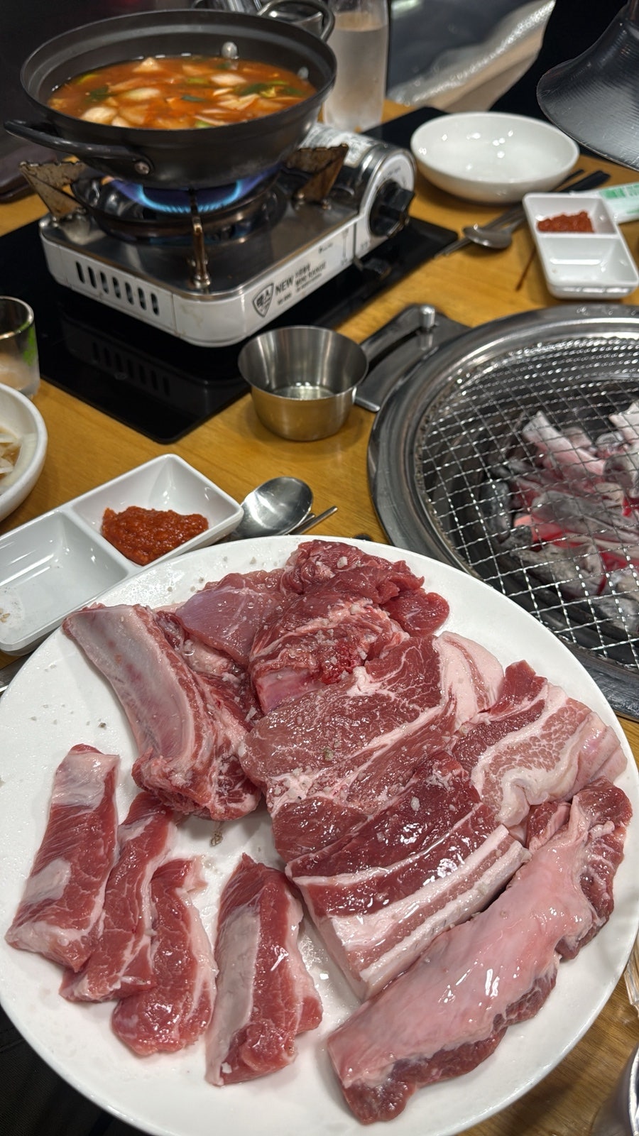 지리산흑돈가 사진 1
