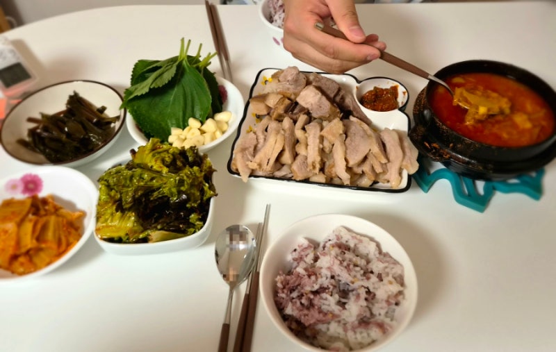 [집밥] 항정수육과 고추장찌개