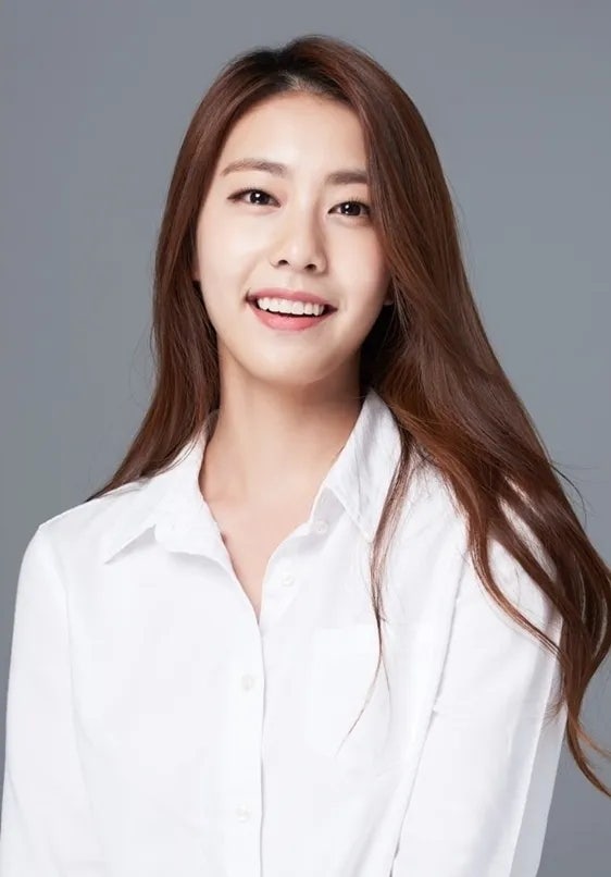 Announcer Jo Eun-jung's Profile: From "League of Legends" Goddess to So Ji-sub's Wife!