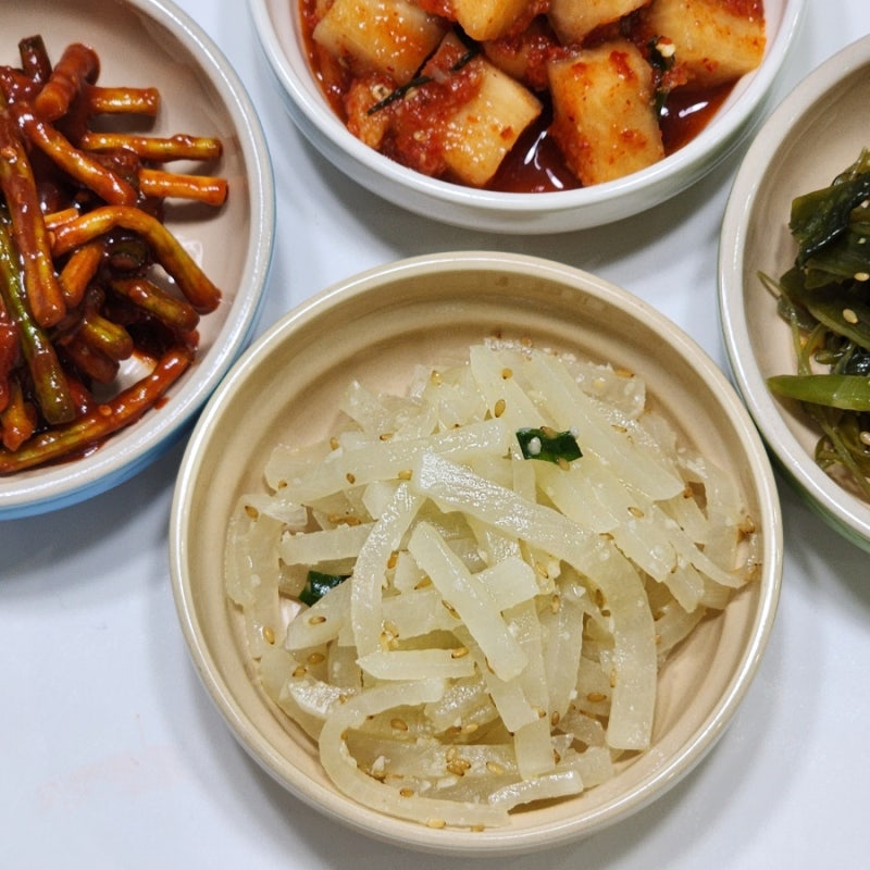 무나물볶음 레시피 간단한 나물반찬 추천