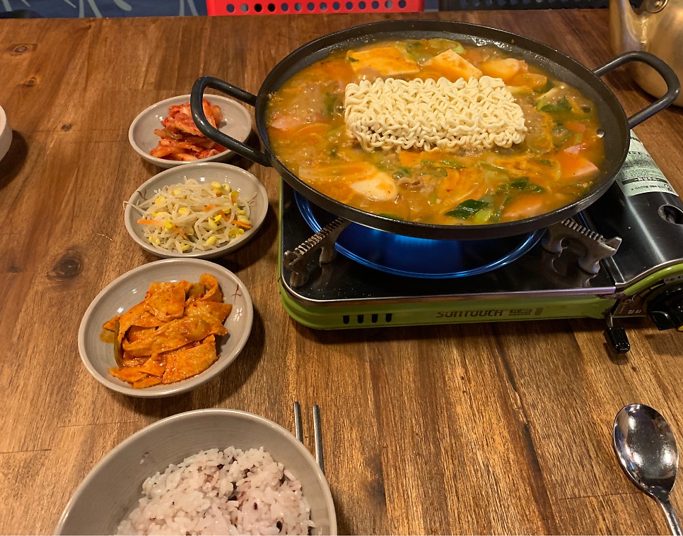 야미부대찌개 강정점 사진 2