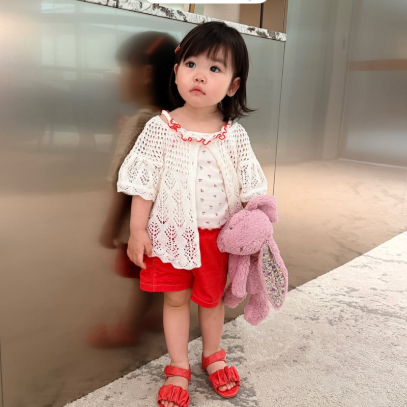 "적당히 좀.." 박수홍♥김다예, 딸 800만 원 신발 자랑이 불편한 이유
