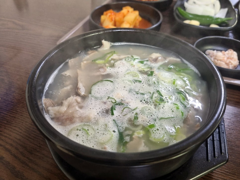 장수돼지국밥 사진 5