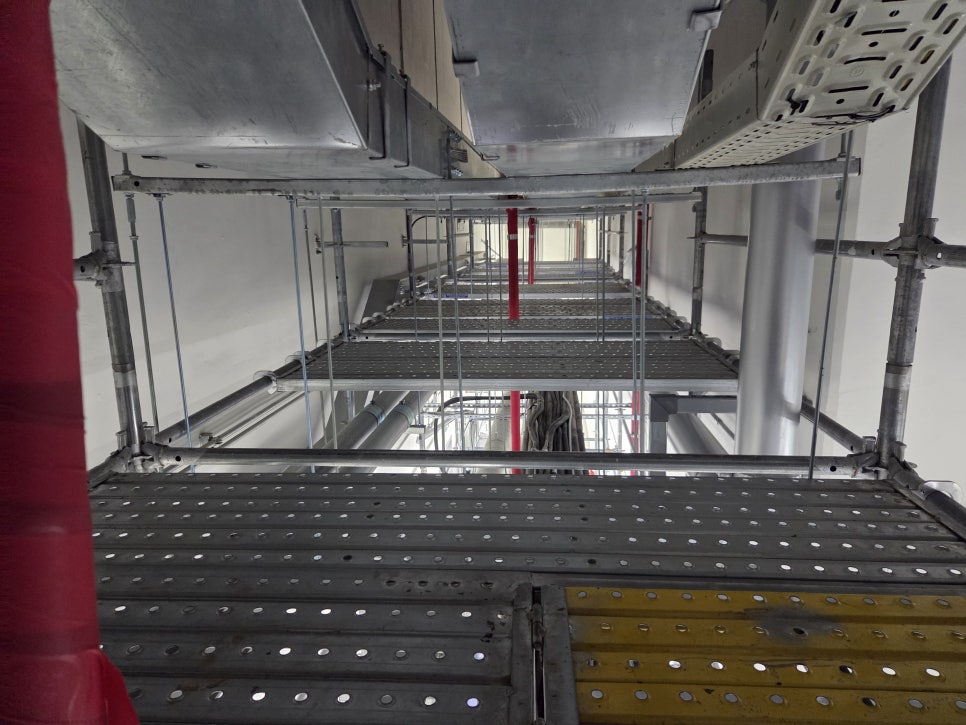 서울 시스템 수평비계 잠실 기계실 배관 라인 수정공사 시 필수