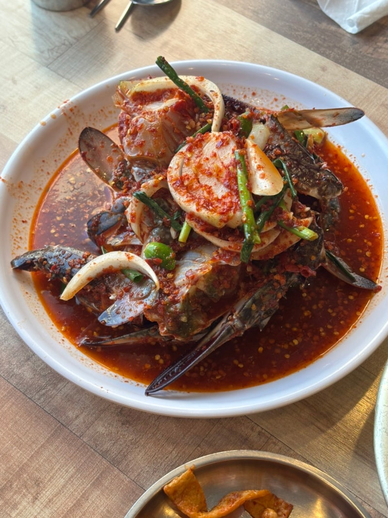 수원 인계동 꽃게무침 맛집 : 짱돌네