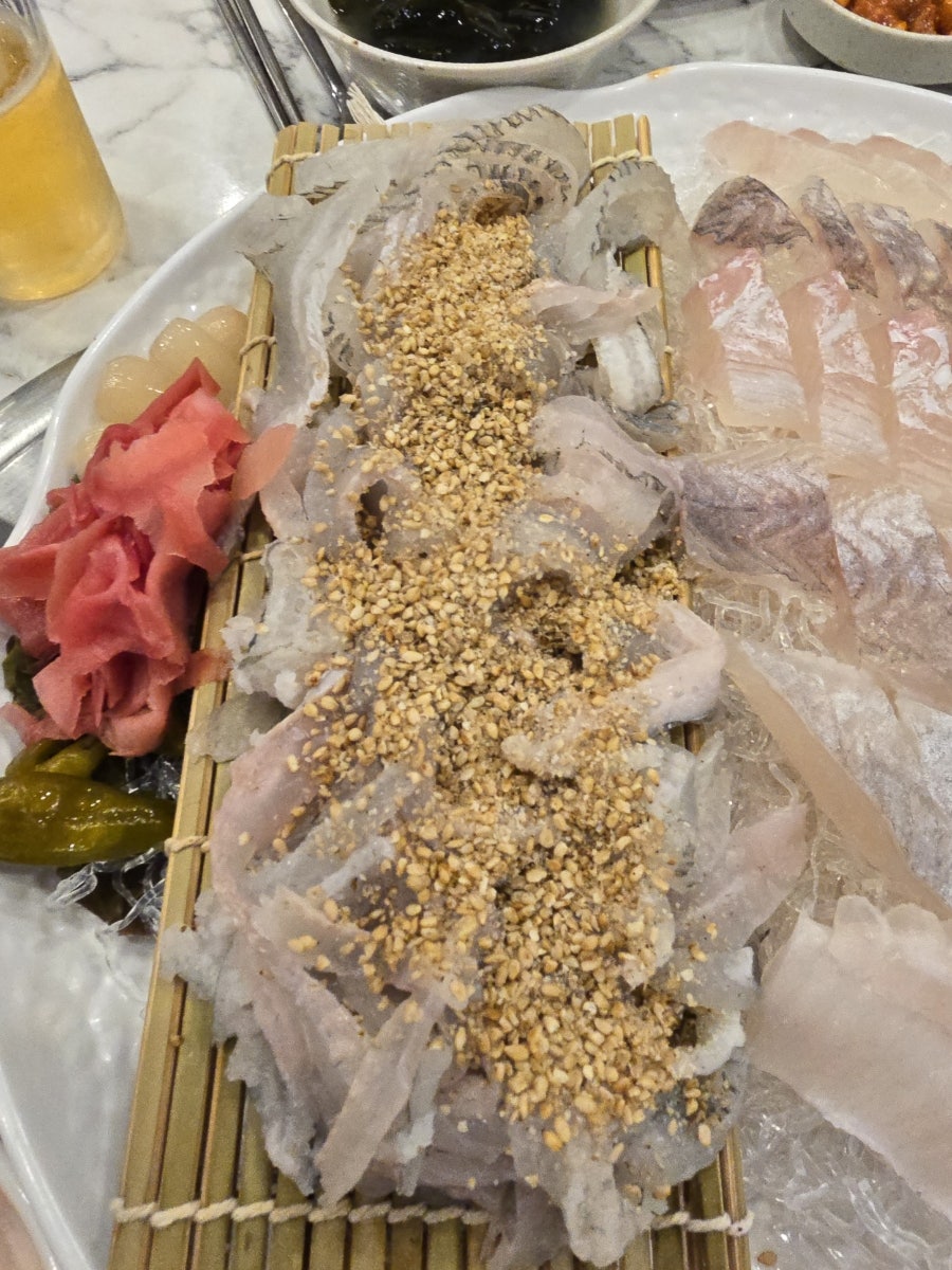 속초어시장 방배점 사진 6