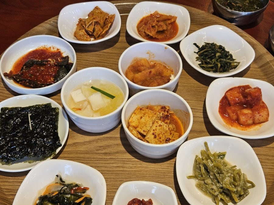 둥근상 시골집 사진 2