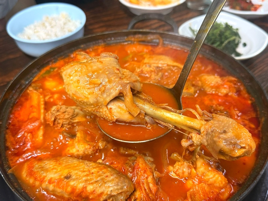 충남식당 사진 1