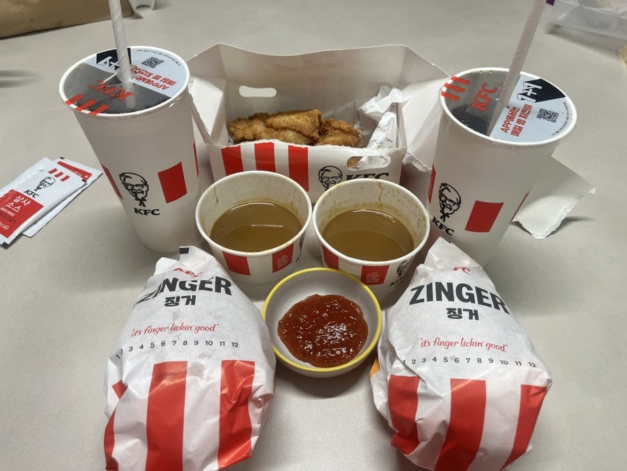 KFC 김포한강점 사진 2