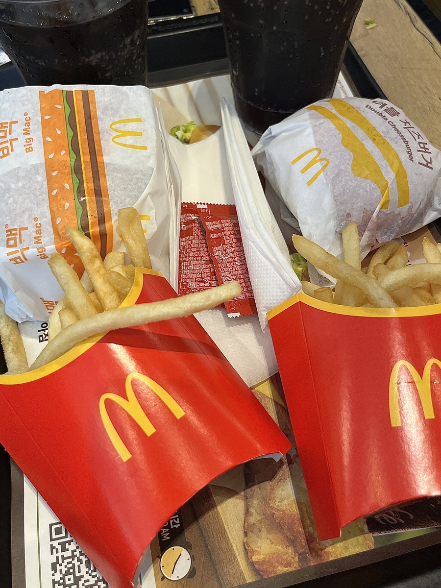 맥도날드 잠실역점 사진 6