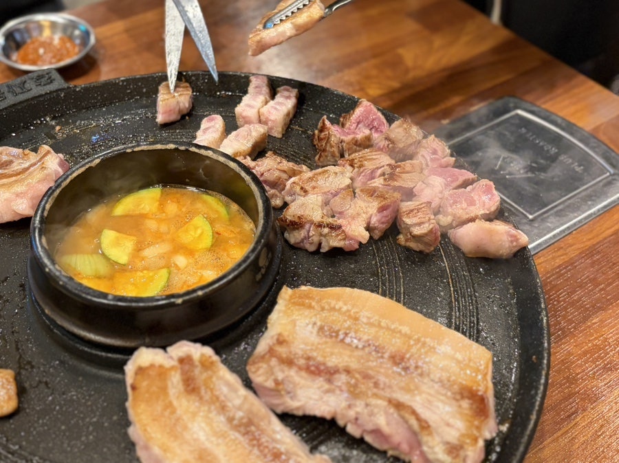 효자동솥뚜껑 인천검단점 사진 2