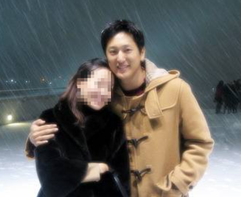 "다시는 결혼 안 한다더니" 이혼 5년 만에 12살 연하 사진작가와 재혼한 한석준의 근황