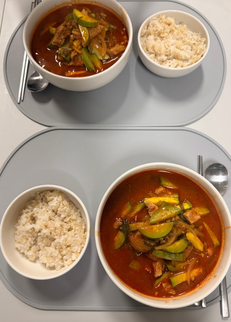 얼큰하고 뜨끈한 애호박 국밥 ✨ 비오는 날 최고! 20분 집밥 레시피