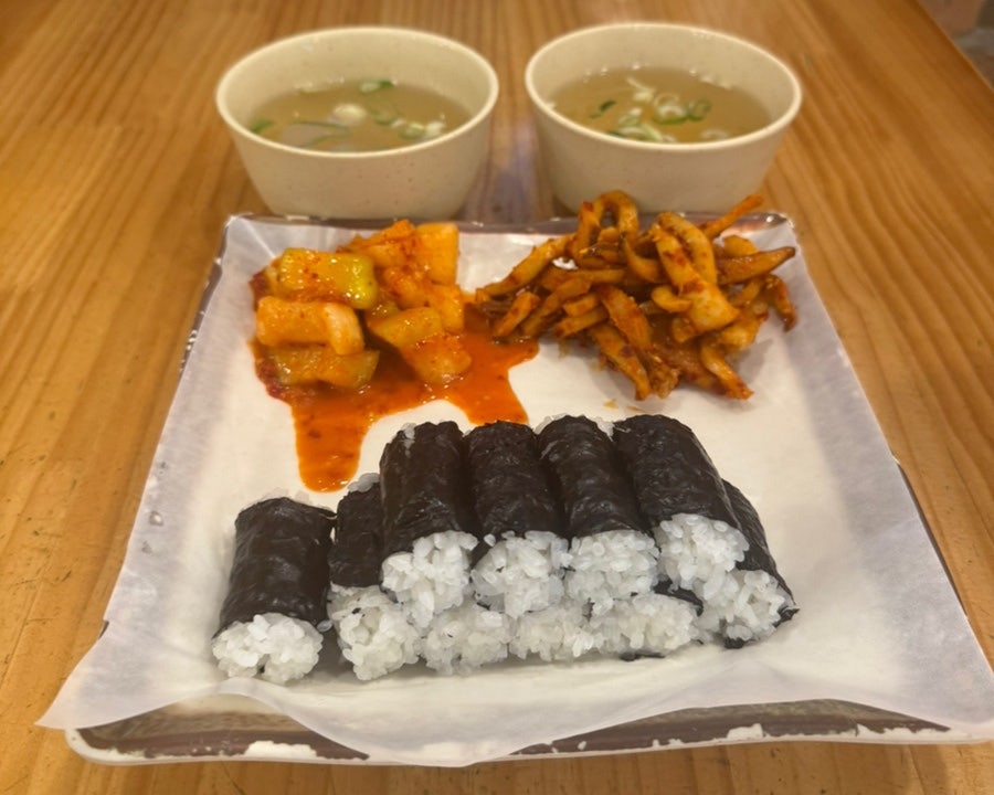 명동충무김밥 사진 1