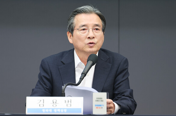 그대로 간다"…<b>호남</b>·충청 제2 <b>반도체 클러스터</b> 전격 공개됐다