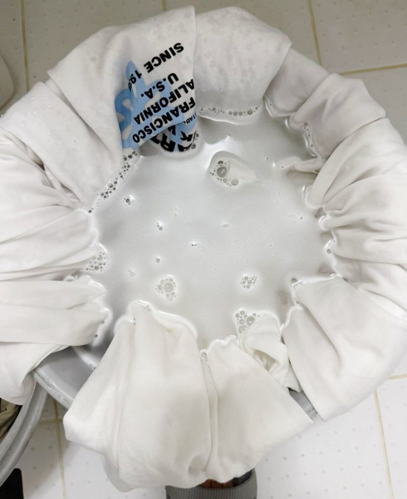 누렇게 변한 흰옷 살리기!_찌든때 전용세제 부활세제 솔직 후기_침대패드 누런때 제거 성공! ....