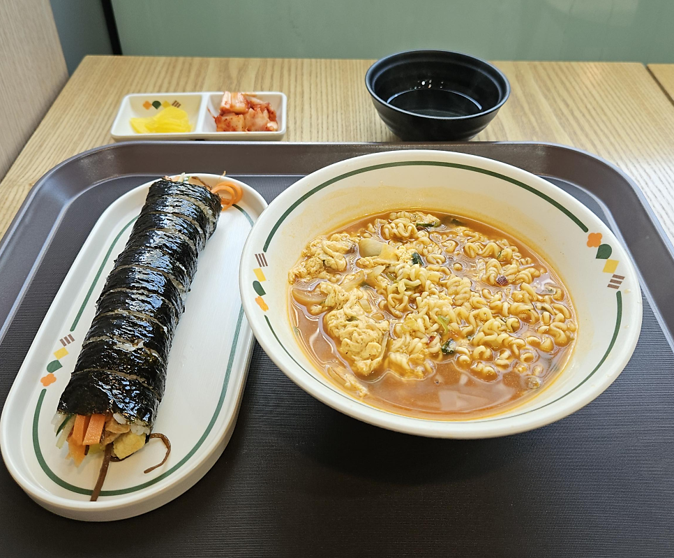 얌샘김밥 의정부을지대학병원점 사진 2