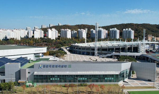 천안국민체육센터 수영장 50m 8레인