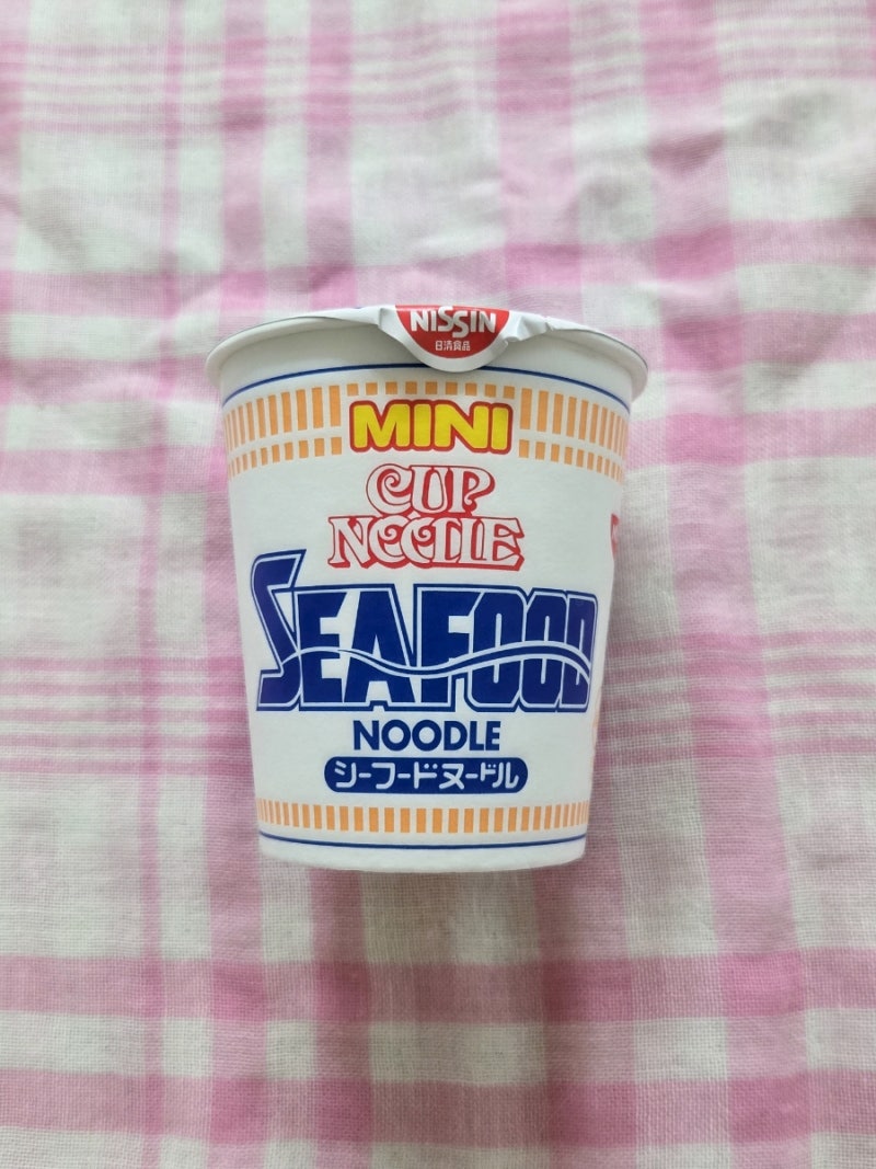 닛신 컵누들 씨푸드 후기｜일본 컵라면 추천템으로 빠지지 않는 이유