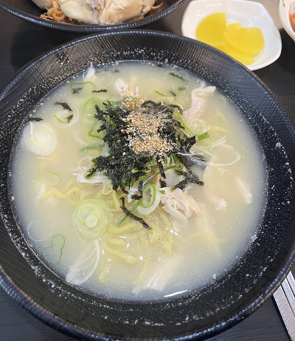 꽃돼지분식 사진 2