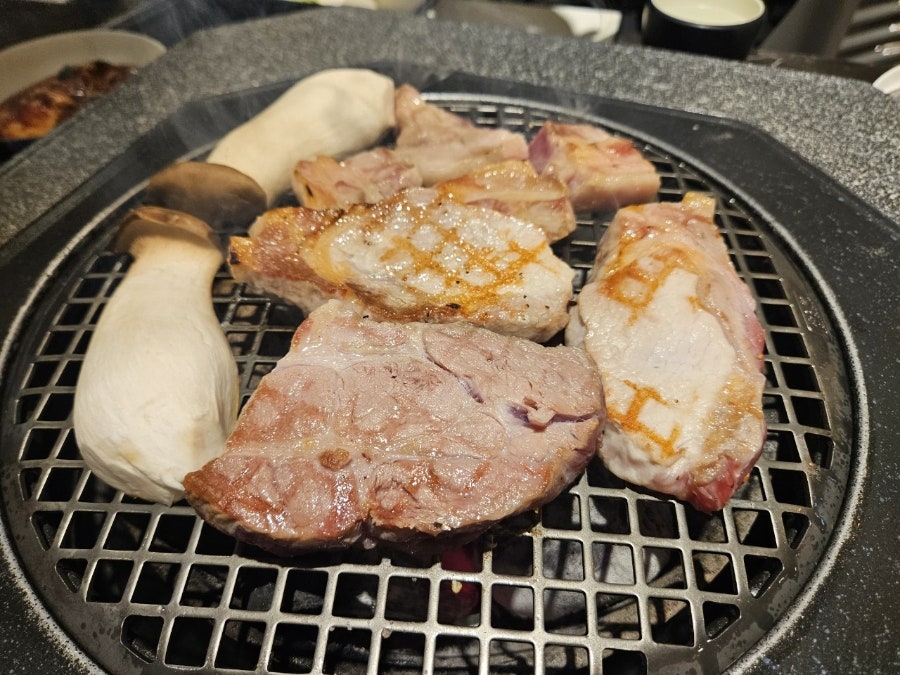 로스트피그 미사점 사진 5
