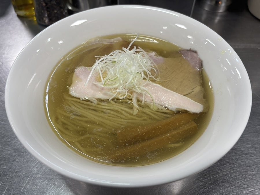 멘초비 사진 1
