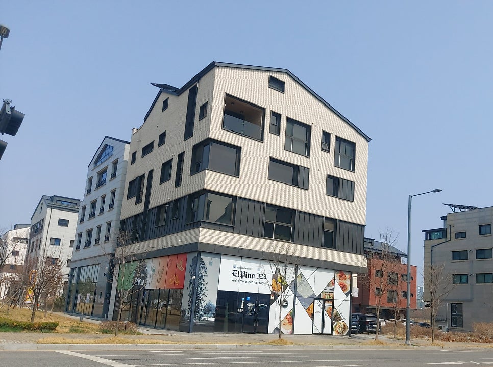 엘피노323 평택본점 사진 2
