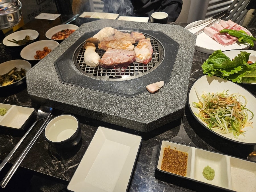 로스트피그 미사점 사진 4