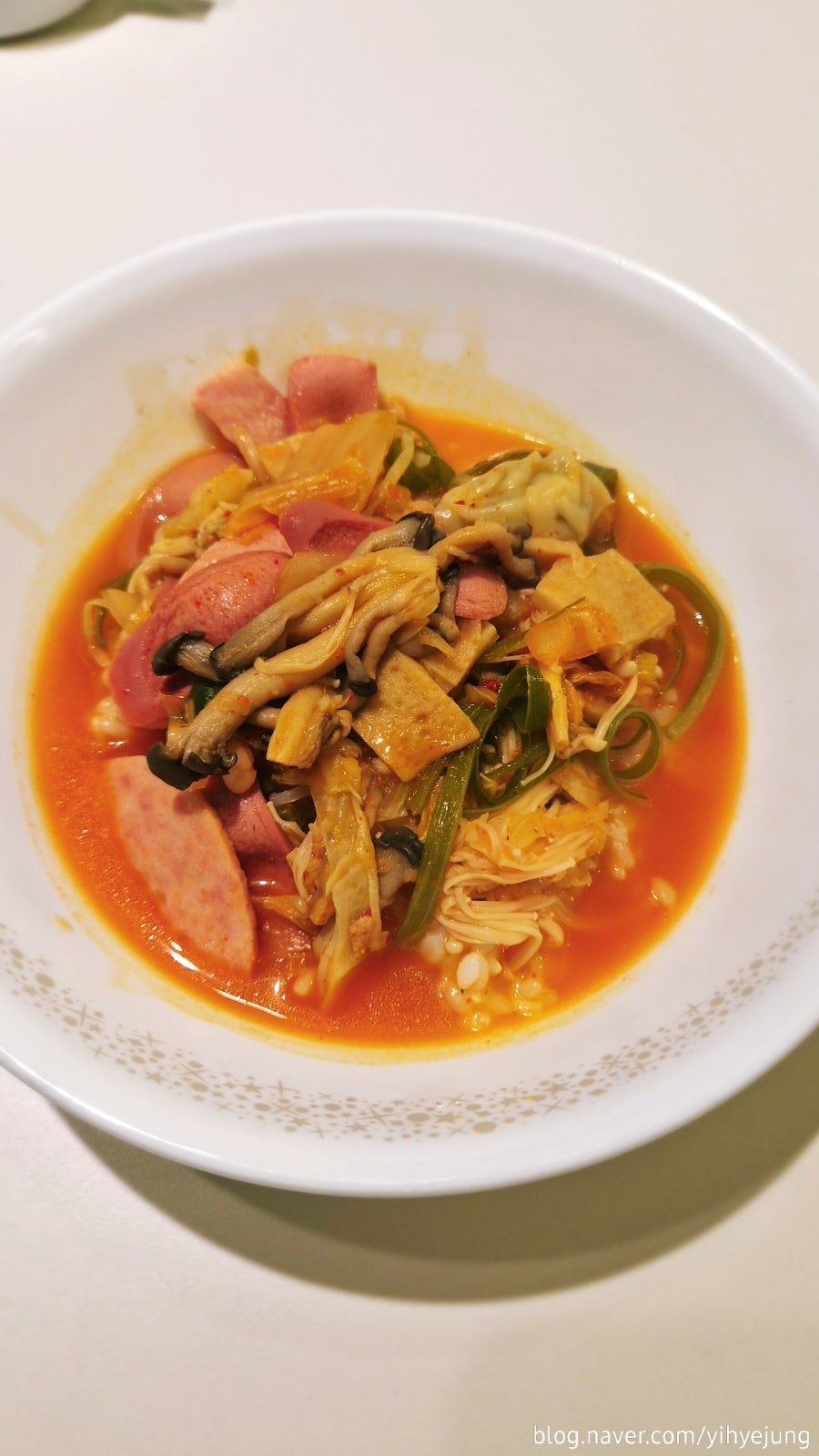 땅스부대찌개 용인상하점 사진 3