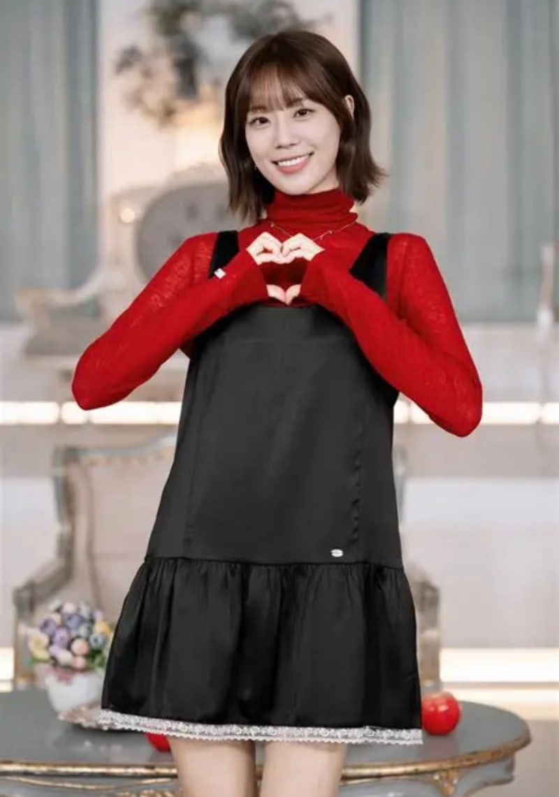 허영지, 대성과 열애설 해프닝 후 첫 근황… 카라 완전체 의리 눈길
