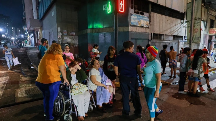 <b>베네수엘라</b> 강진, 무너진 수도 카라카스,100년 만의 최악 <b>지진</b>