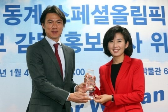 홍명보 감독 프로필 나이 연봉 20억 원, 2026 월드컵 첫 승리 비화