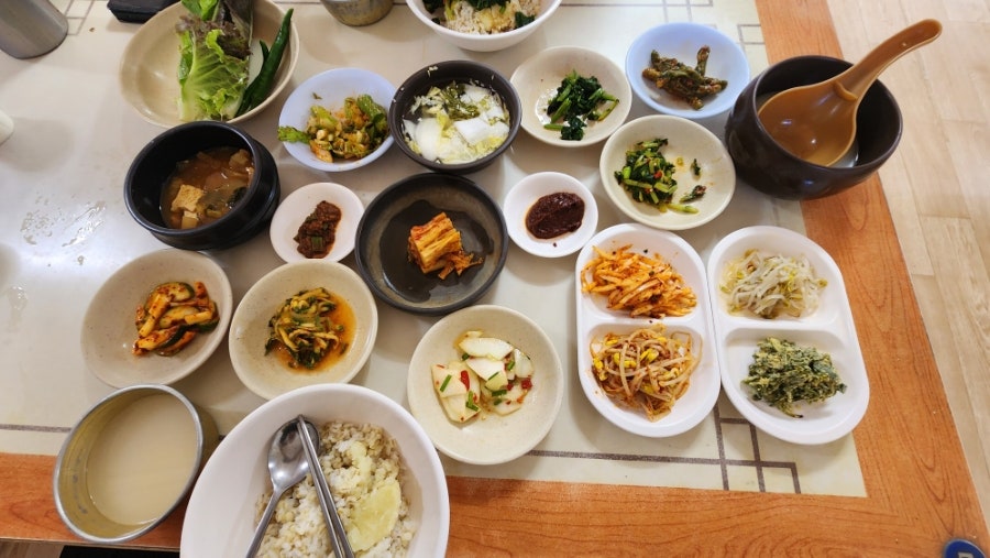 장릉보리밥집 사진 4