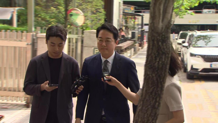[현장연결] 심우정 전 총장 <b>종합특검</b> 출석…'내란가담' <b>조사</b>