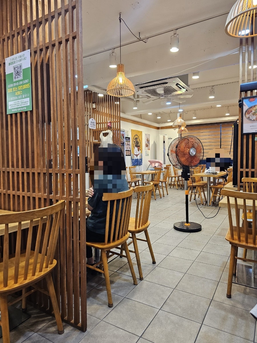 동경규동 시흥은행나무점 사진 2