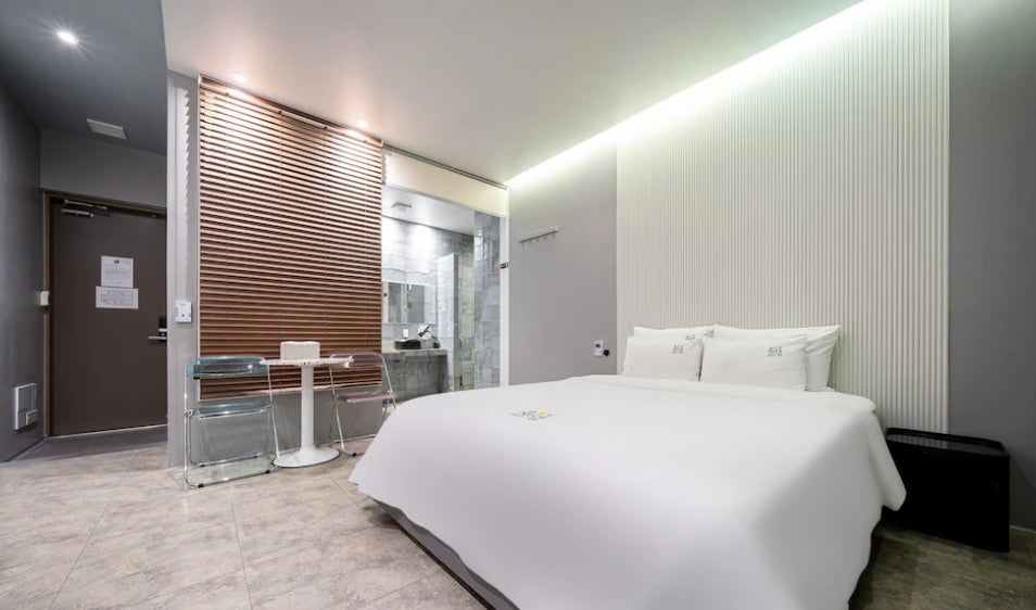 Deinaiseuhotel photo 3