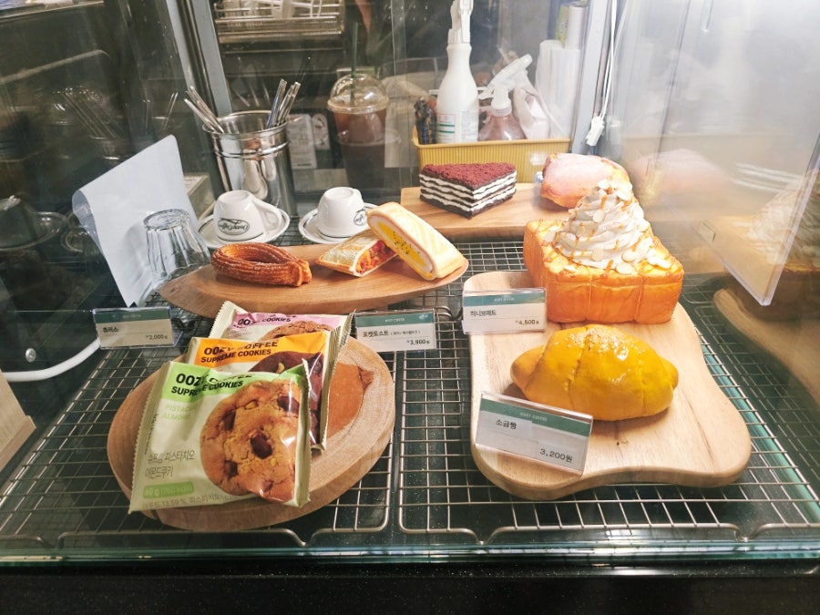 우지커피 화정중앙점 사진 2