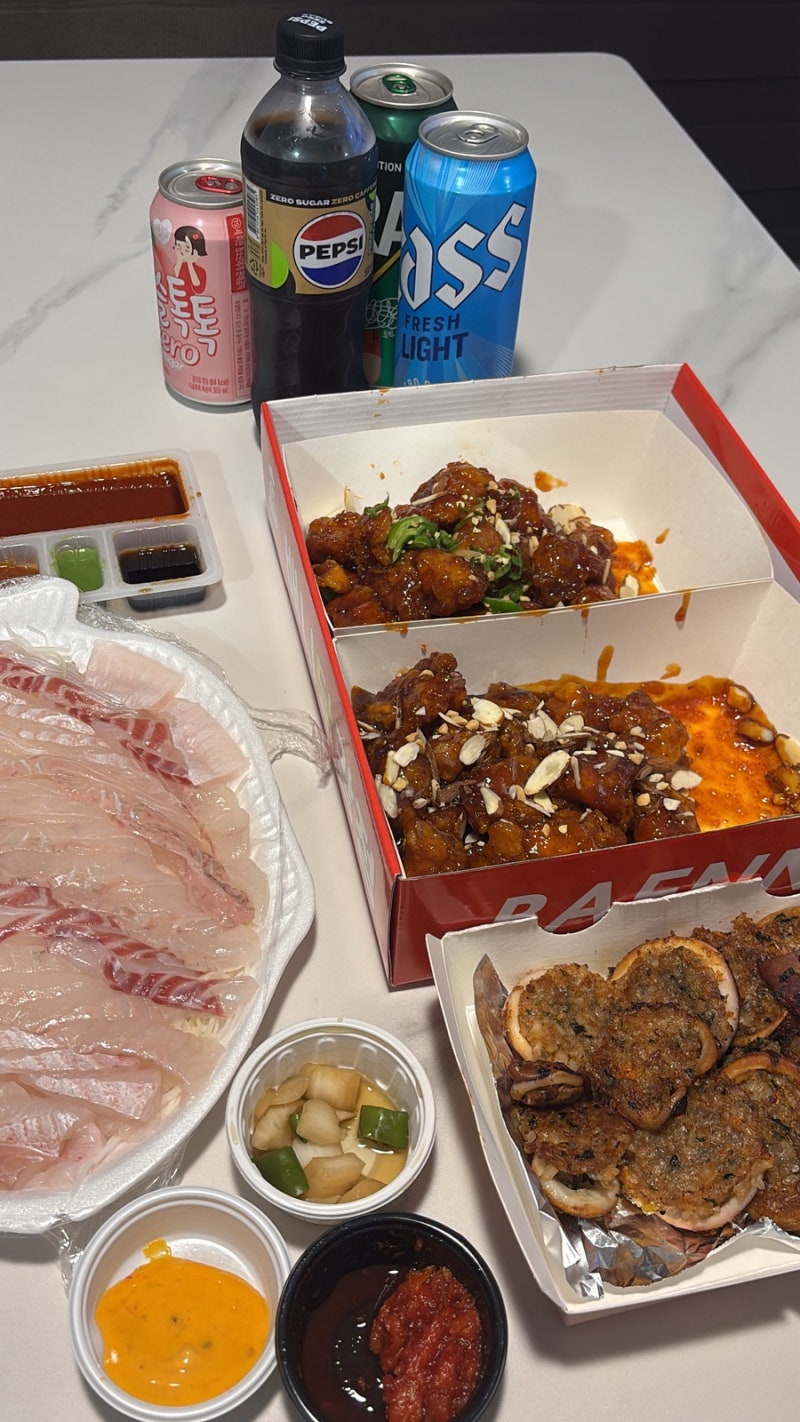 강릉 중앙시장 베니닭강정 순한 맛+매운맛 반반 포장 웨이팅후기